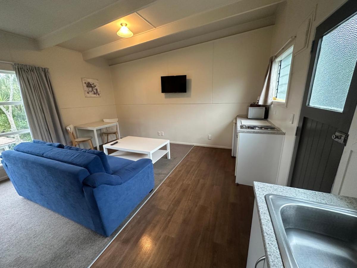 Touchwood Motor Inn & Inner City Camping Ground Auckland Exteriör bild