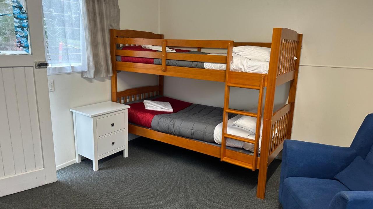 Touchwood Motor Inn & Inner City Camping Ground Auckland Exteriör bild